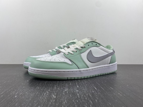 N*ike Air Jordan1 Low OG CZ0790-100