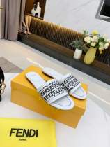 Women F*endi Top Sandals
