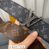 L*ouis V*uitton Belts Top Version