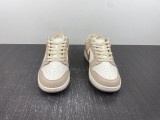 N*ike Dunk Low Gold Swoosh DX5930-001