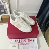 Men Women 𝑉*𝐴𝐿𝐸𝑁𝑇𝐼𝑁𝑂 Top Sneakers