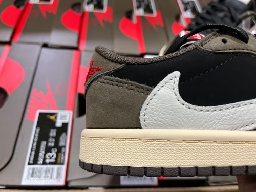 T*RAVIS S*COTT X AIR JORDAN 1 LOW 'MOCHA' CQ4277-001