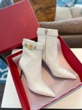 Women 𝑉*𝐴𝐿𝐸𝑁𝑇𝐼𝑁𝑂 Top Sneakers