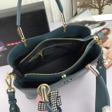 P*rada Top Bag 30*22*12cm