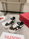 Men Women 𝑉*𝐴𝐿𝐸𝑁𝑇𝐼𝑁𝑂 Top Sneakers