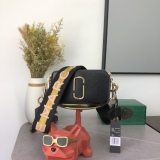 M*ARC J*ACOBS Top Bag 19*12*6CM