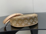 L*ouis V*uitton Top Bag 23*13*6CM