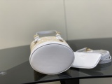 L*ouis V*uitton Top Bag 13*17*9CM