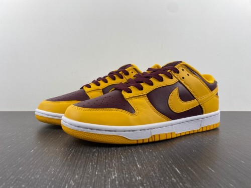 N*ike SB Dunk Low Goldenrod DD1391-702