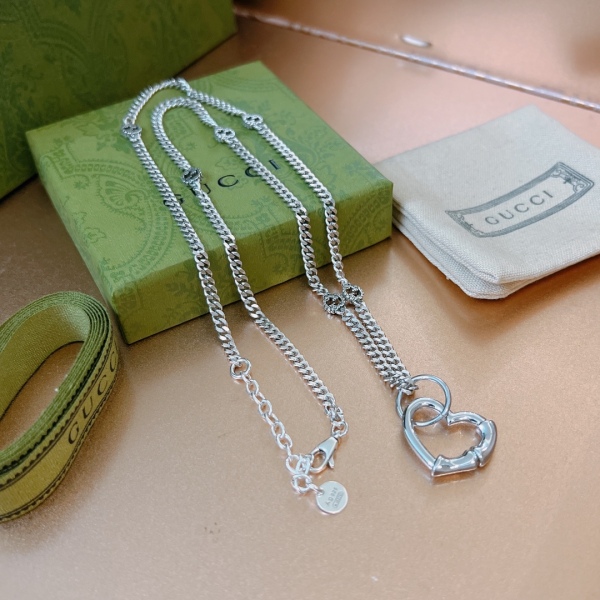 Necklace002