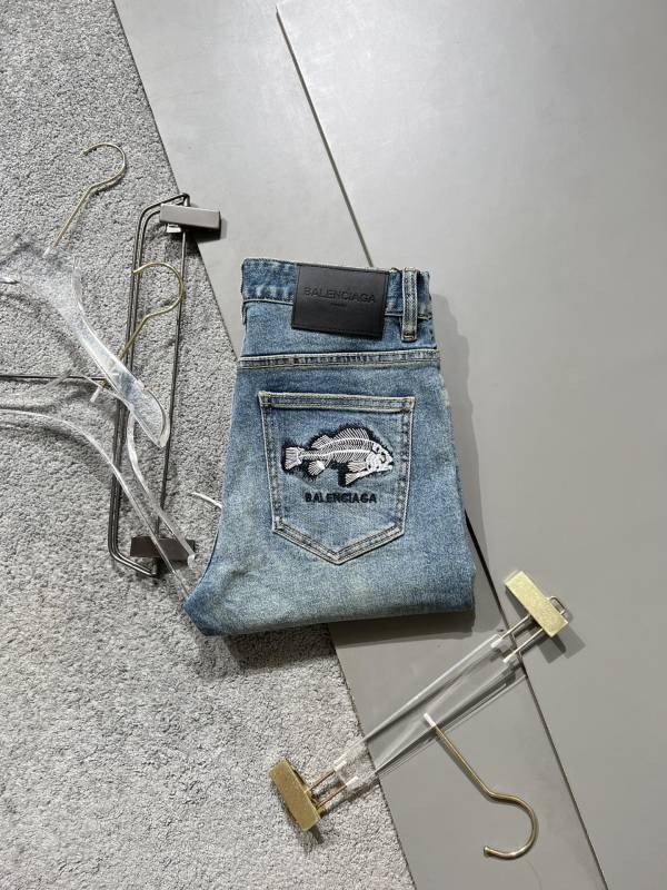 B*ALENCIAGA Men Top Quality Clothes005