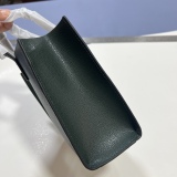 M*ARC J*ACOBS Top Bag 23*20*10CM