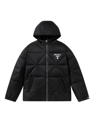 P*rada Top Quality Clothes