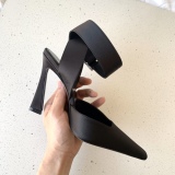 Women Y*SL Top Pumps