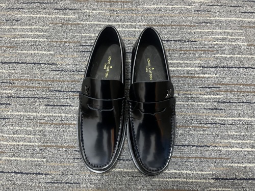 Men L*ouis V*uitton Top Sneakers