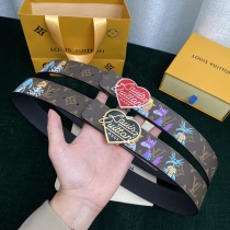 L*ouis V*uitton Belts Top Quality 40MM