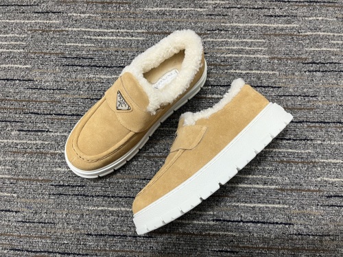 Women P*rada Top Quality Sneaker