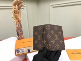 L*ouis V*uitton Top Wallets 11*7CM