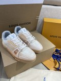 Men Women L*ouis V*uitton Top Sneakers Message US pics for More products on whatsapp