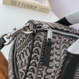 M*ARC J*ACOBS Top Bag 31*24*18CM