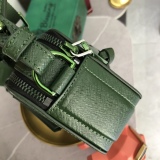 M*ARC J*ACOBS Top Bag 19*12*6CM