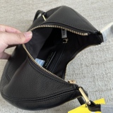 M*ARC J*ACOBS Top Bag 25*22*5CM