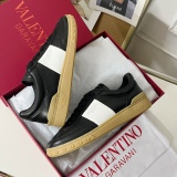 Men Women 𝑉*𝐴𝐿𝐸𝑁𝑇𝐼𝑁𝑂 Top Sneakers