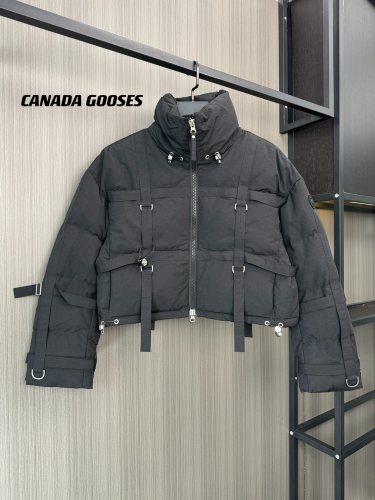 C*anada G*oose Top Quality Clothes