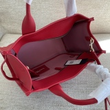 M*ARC J*ACOBS Top Bag 26*20*13CM