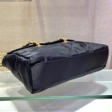 P*rada Bag Top Quality 25*21*5CM