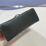 M*ARC J*ACOBS Top Bag 23*20*10CM