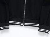 P*rada Top Quality Clothes