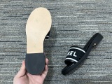 Women C*hanel Top Slippers