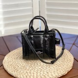 M*ARC J*ACOBS Top Bag 18*10*15CM