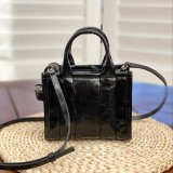 M*ARC J*ACOBS Top Bag 18*10*15CM