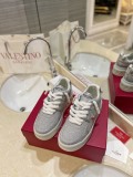 Men Women 𝑉*𝐴𝐿𝐸𝑁𝑇𝐼𝑁𝑂 Top Sneakers