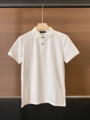 P*rada Top Quality Clothes