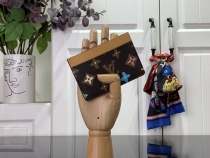 L*ouis V*uitton Top Wallets 11*7*0.5CM