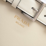 P*rada Bag Top Quality 32*23*11CM