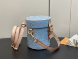 L*ouis V*uitton Top Bag 12*14.2*12CM