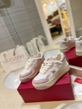 Men Women 𝑉*𝐴𝐿𝐸𝑁𝑇𝐼𝑁𝑂 Top Sneakers