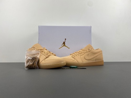 J*ordan 1 Low SE “Pale Vanilla/Sand” FZ3972-294