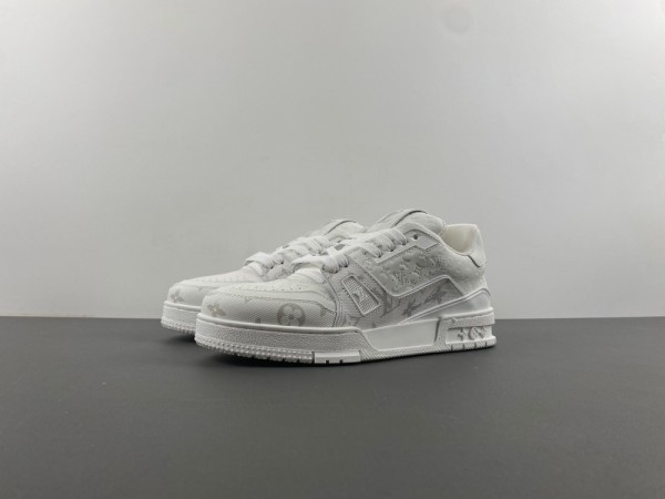 Men L*ouis V*uitton Top Sneakers Have Size EU47