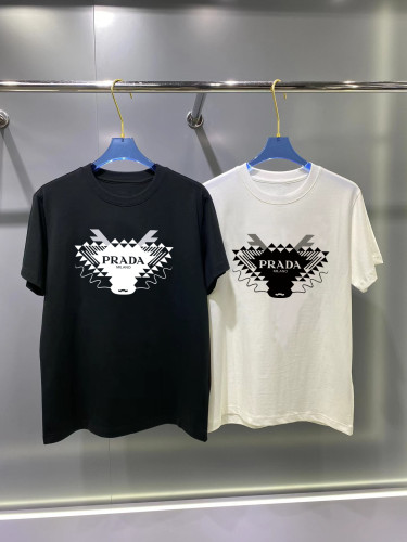 P*rada Top Quality Clothes