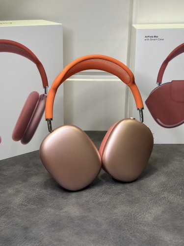 A*irPods Max