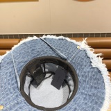 Top Hat
