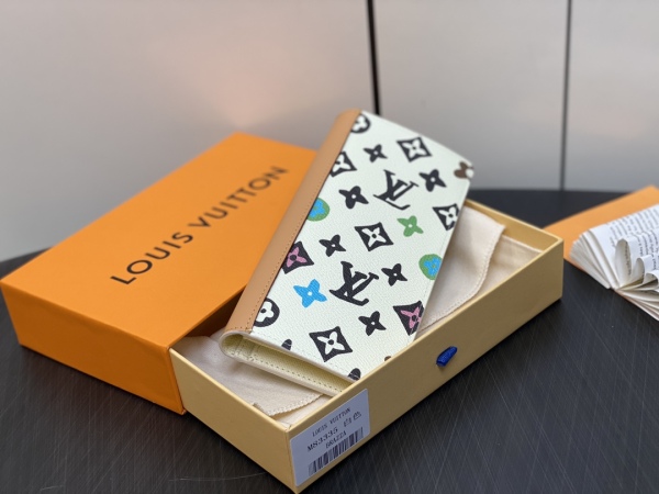 L*ouis V*uitton Top Wallets 10*19*2CM