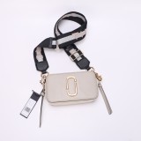 M*ARC J*ACOBS Top Bag 18*11*6CM