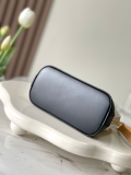L*ouis V*uitton Top Bag 18*12*8CM