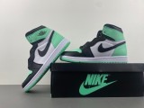 A*ir J*ordan 1 High OG “Green Glow” DZ5485-130